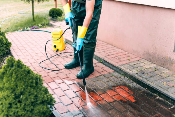 Best Gas Station Cleaning  in Hampton Manor, NY